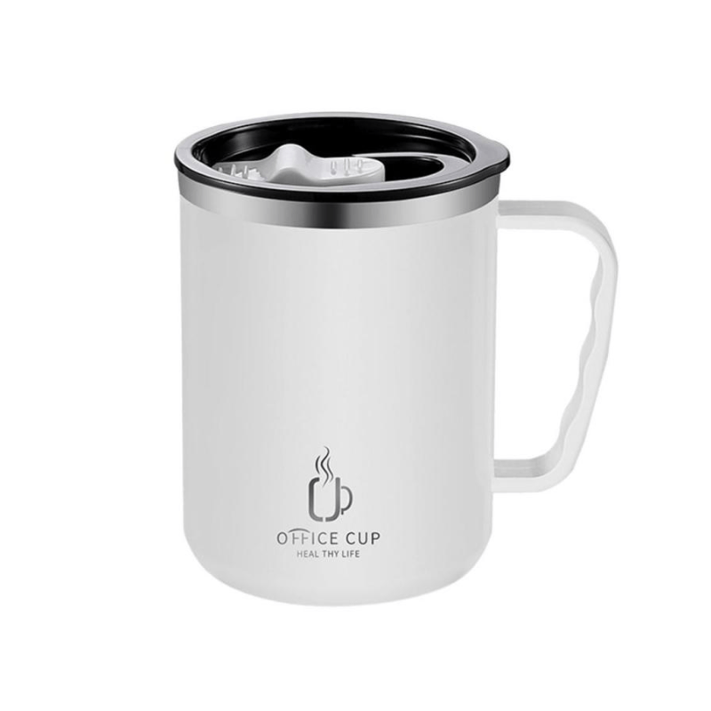 Tasse café blanche pour savourer son café au bureau